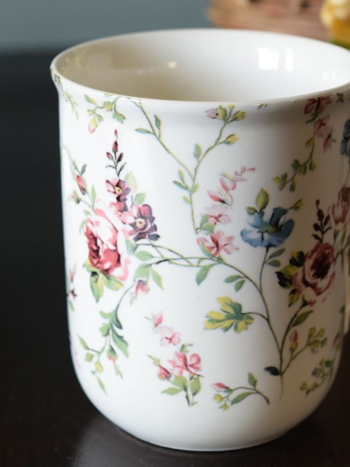 フランス生まれのおしゃれな食器