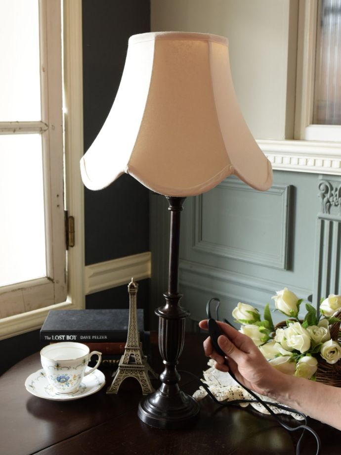 テーブルランプのスイッチ