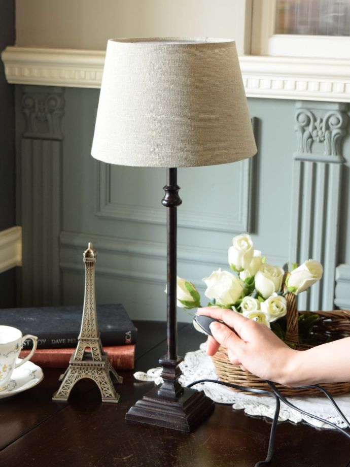 テーブルランプのスイッチ