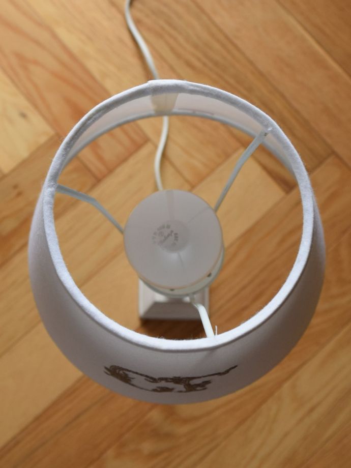 ホルダータイプのシェードです。