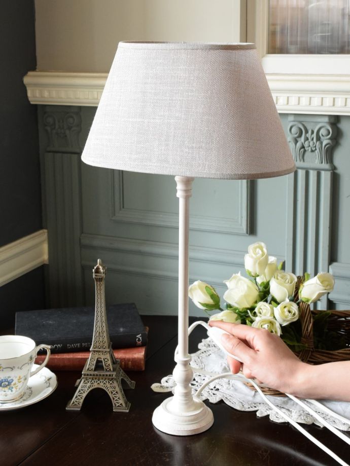 テーブルランプのスイッチ