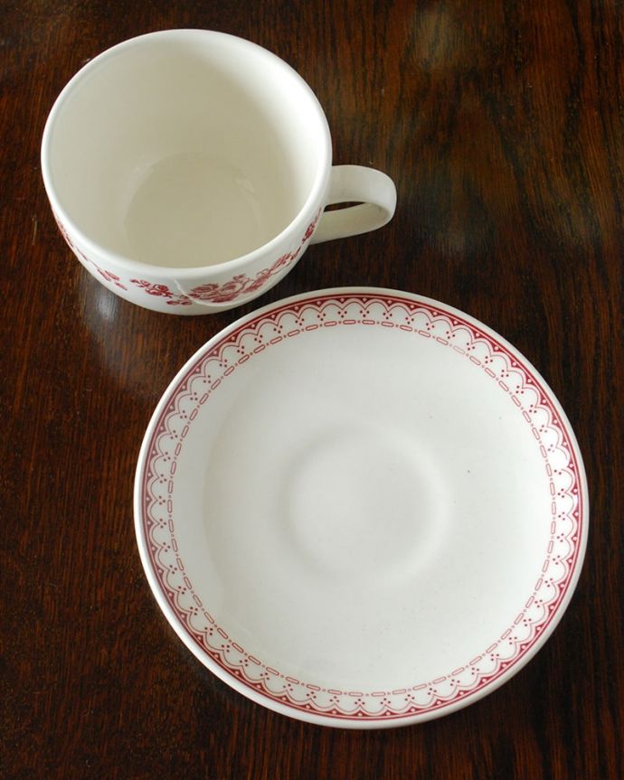 コントワールドファミーユの食器