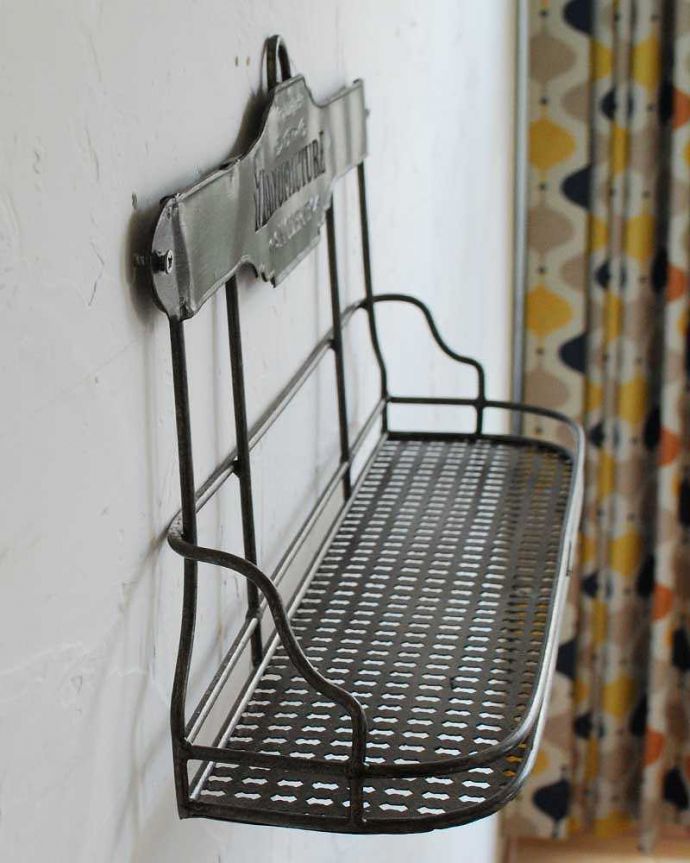 コントワールドファミーユのラック