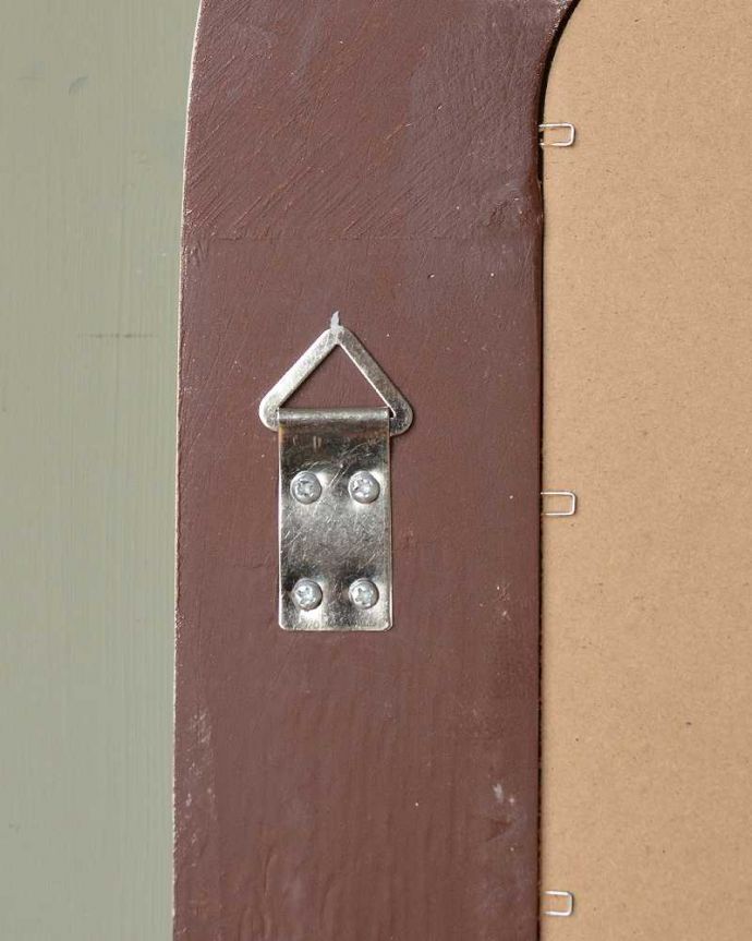 コントワールドファミーユ インテリア雑貨 コントワール・ド・ファミーユから届いた大きなミラーヴェニュス。金具が付いています裏には壁に取り付ける様の金具が付いています。(cf-305)