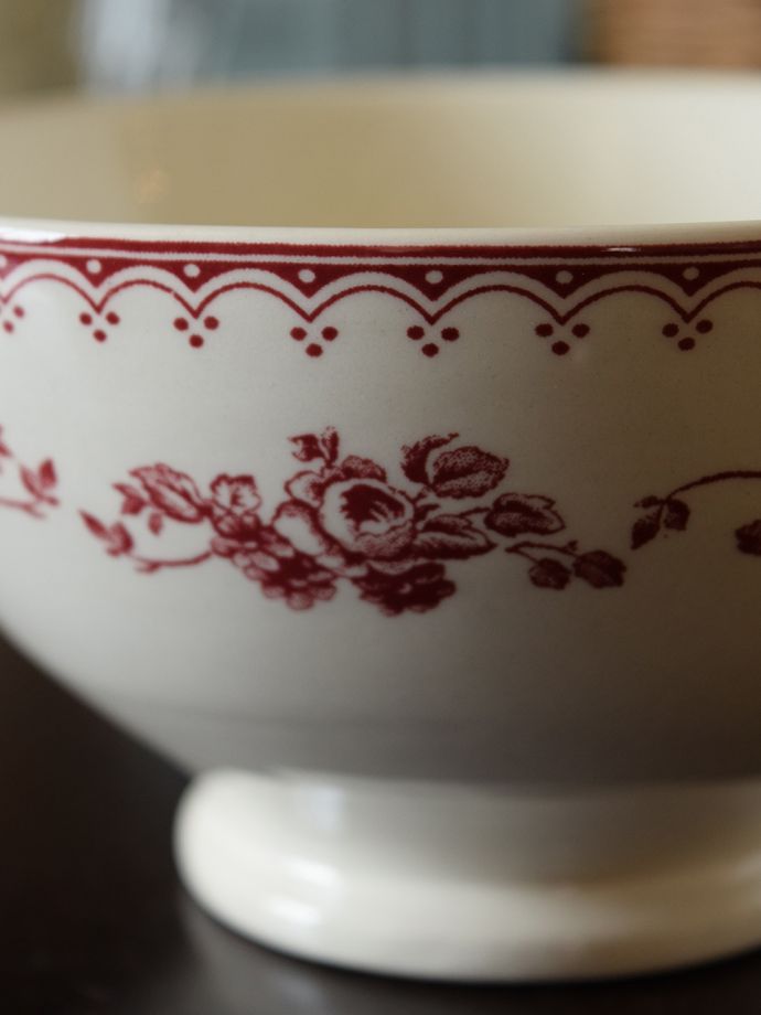 コントワールドファミーユの食器