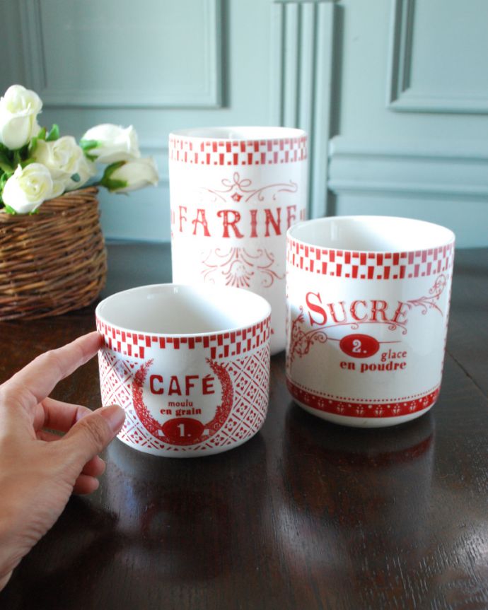 コントワールドファミーユ　インテリア雑貨　コントワール・ド・ファミーユのカトラリースタンド（レッド）。フランスらしいオシャレデザイン並べておくだけでもとってもオシャレです。(cf-694)