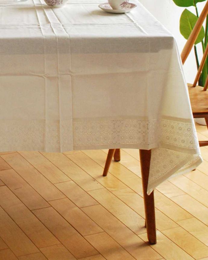 フランス生まれのおしゃれなテーブルクロス