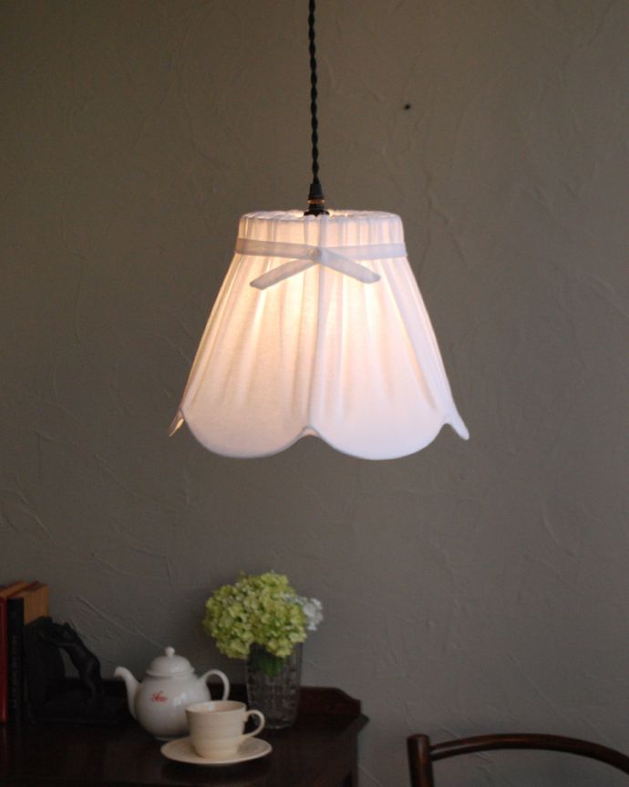 コントワールドファミーユ　照明・ライティング　コントワール・ドゥ・ファミーユのペンダントライト（布シェードのみ）。柔らかな明かりの布シェード。(cf-746-1)