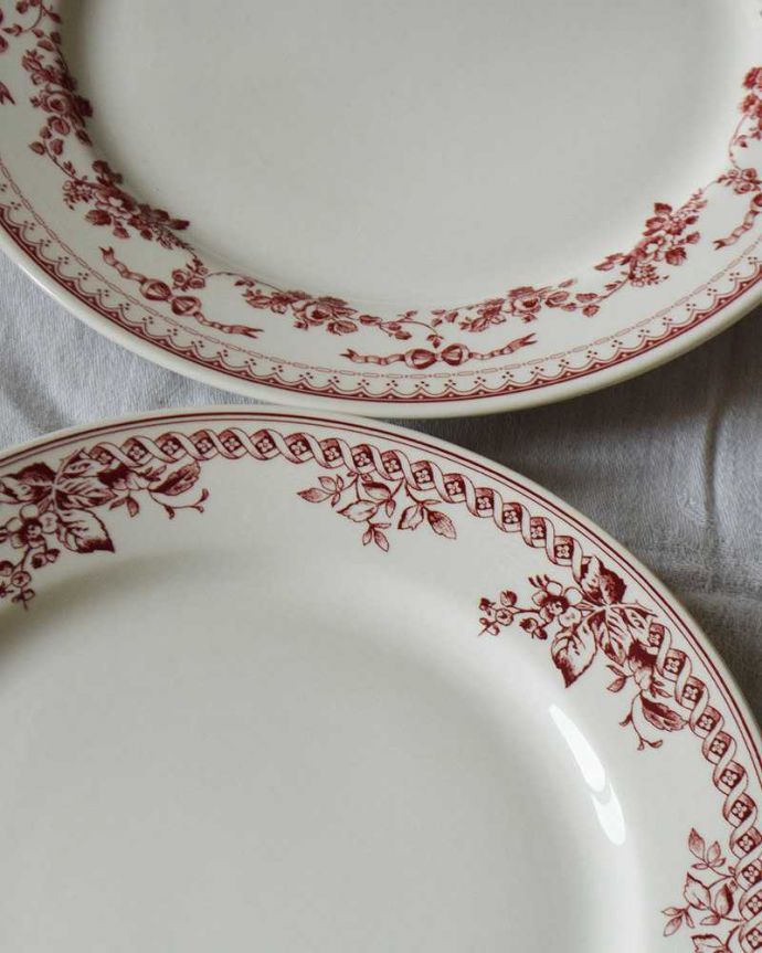 コントワールドファミーユ　インテリア雑貨　コントワール・ドゥ・ファミーユ　ディナープレートセット(フォスティーヌ・6柄アソート)。長年、愛され続けるコントワールドファミーユノスタルジックな世界が可愛いコントワールドゥファミーユで長い間愛され続ける柄、フォスティーヌ。(cf-752)