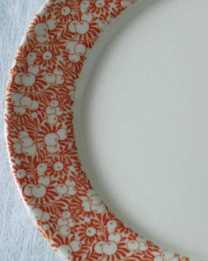 フランス生まれのおしゃれなプレート