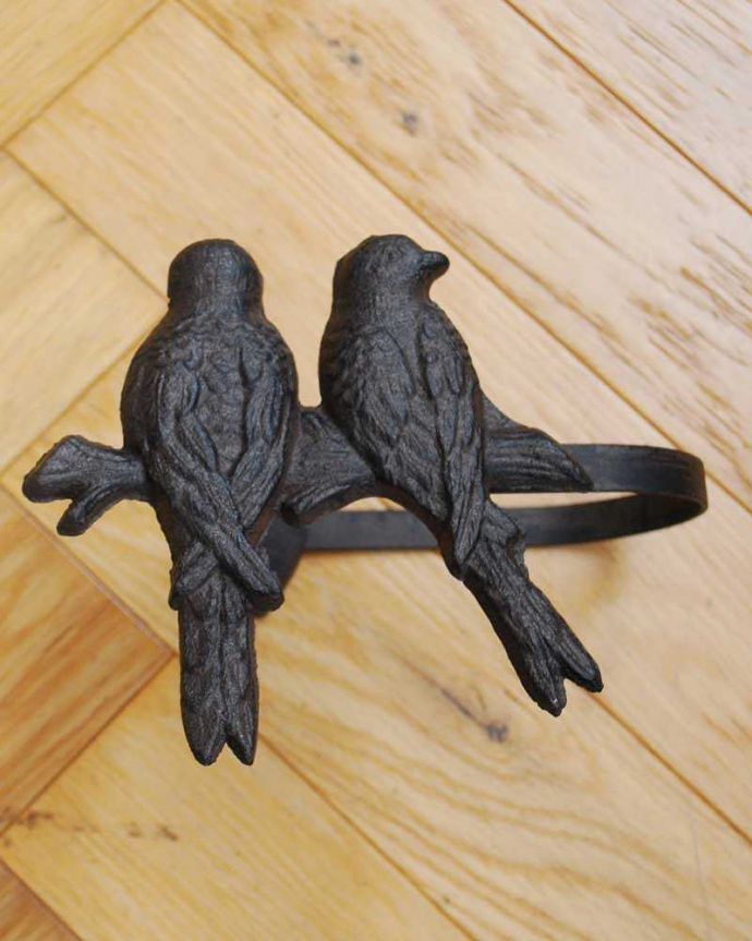 コントワールドファミーユのカーテンホルダー