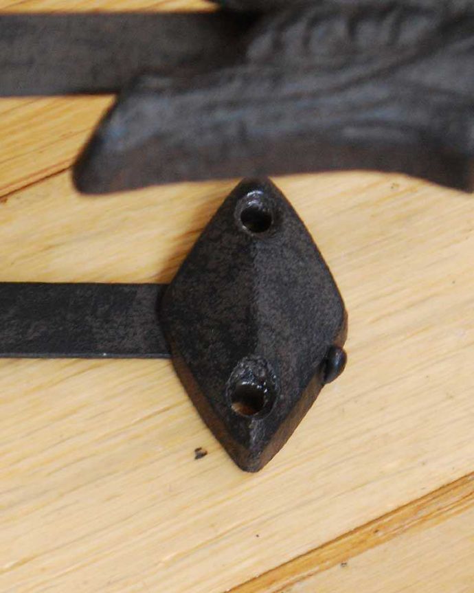 おしゃれなカーテンホルダー