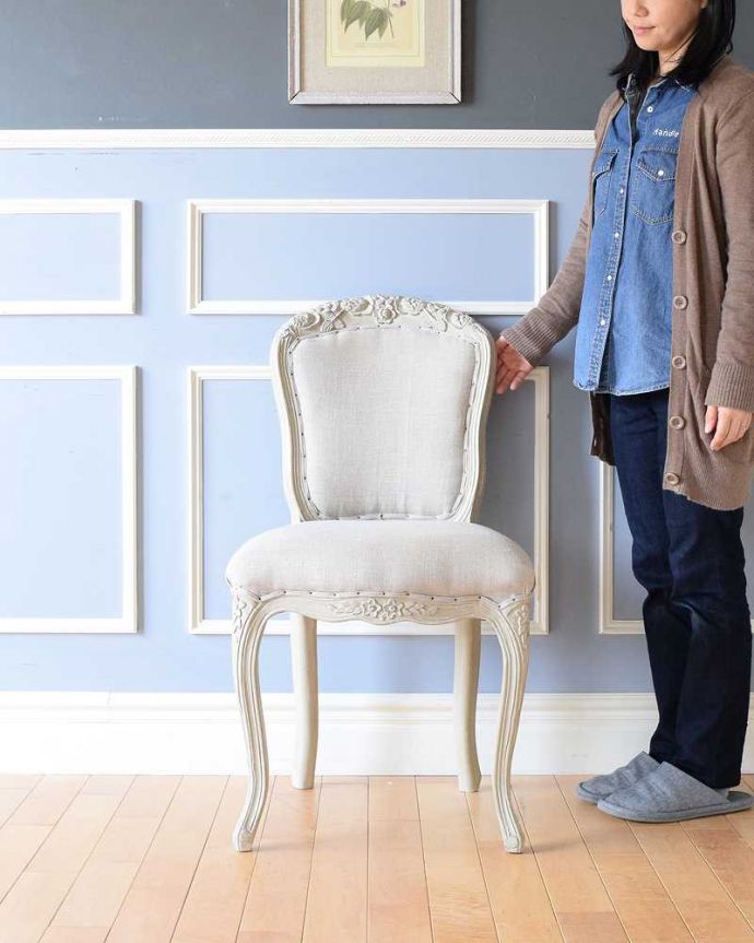 アンティーク調のチェア