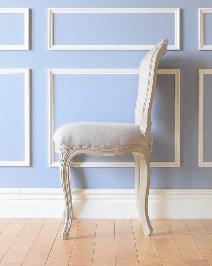 アンティーク調の横顔