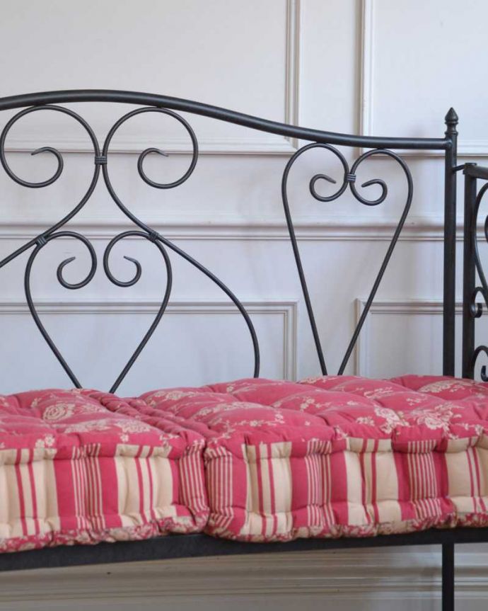 おしゃれなソファの背もたれ