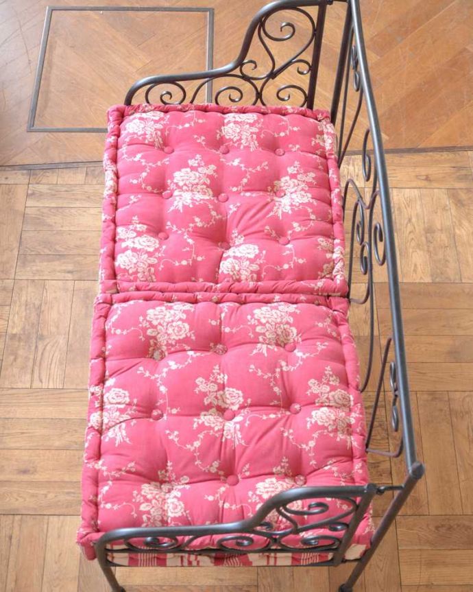 アイアンソファの座面