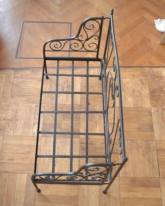 アイアンソファのフレーム