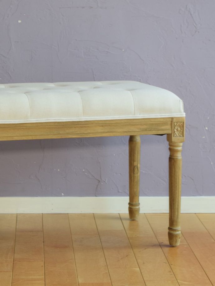 コントワール・ド・ファミーユのベンチ