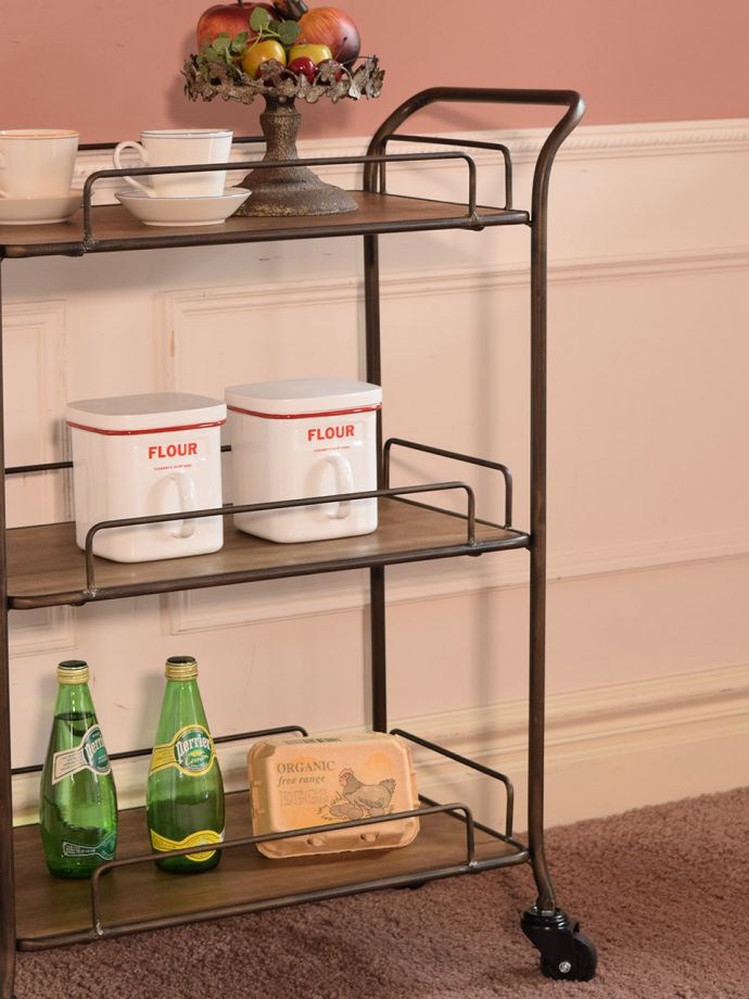 おしゃれなアイアンのワゴン