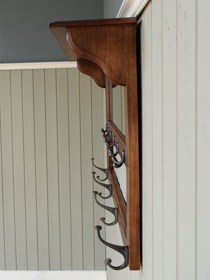 ウォールシェルフの側面