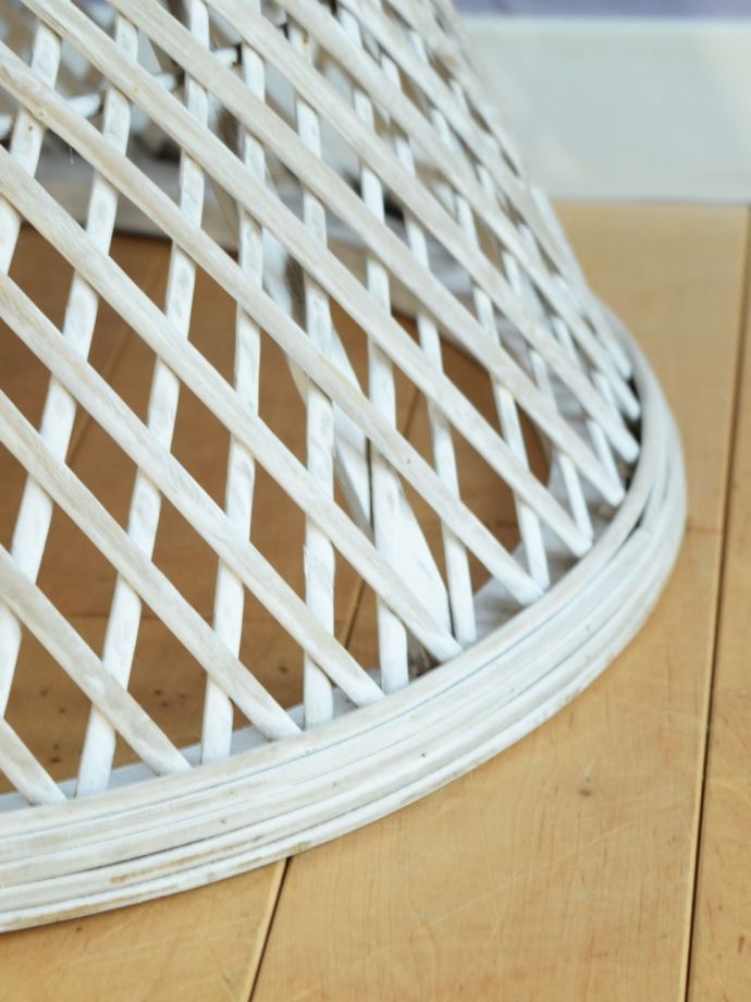 フランスのテーブルの脚