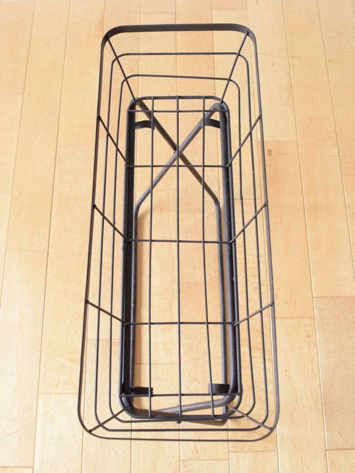 プランタースタンドの中