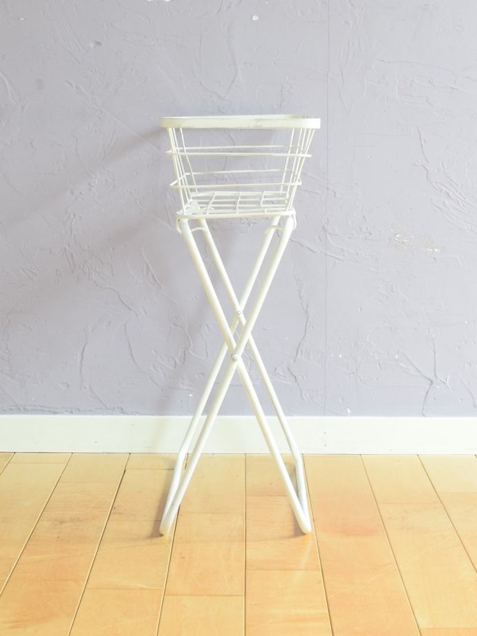 プランタースタンドの側面