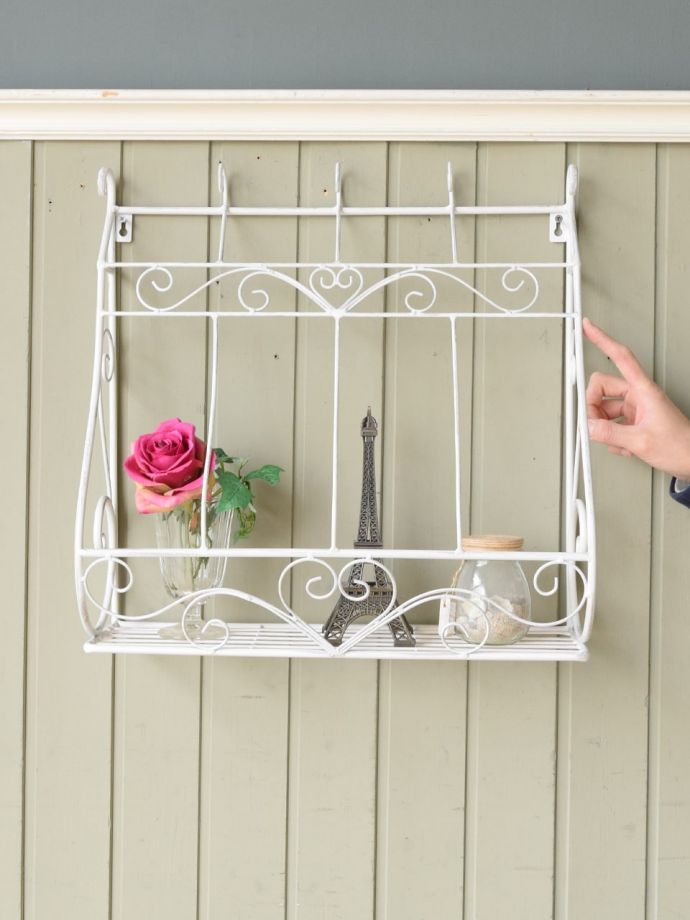 フランスのおしゃれなウォールプランターホルダー