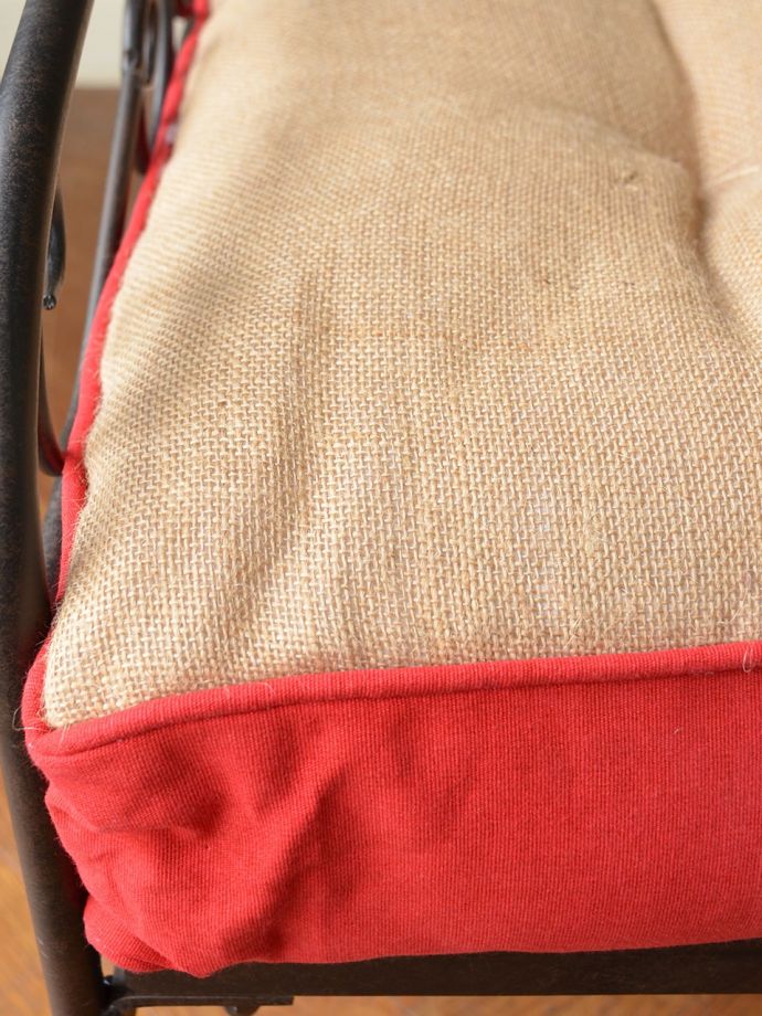 フランスのおしゃれなクッション