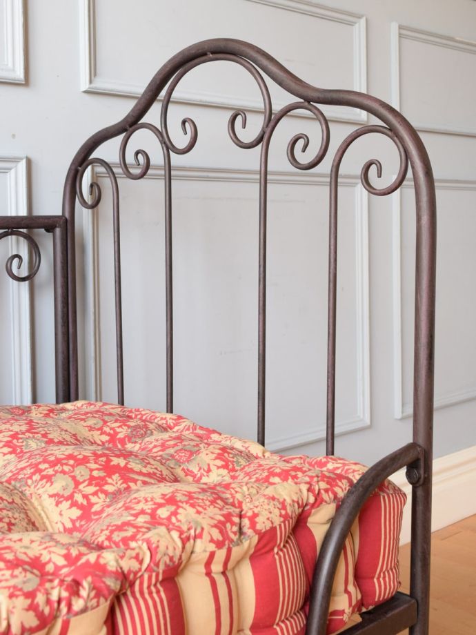 アイアンソファのアーム