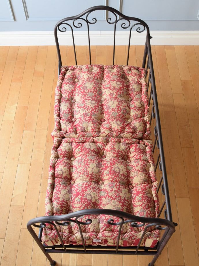 アイアンソファの座面