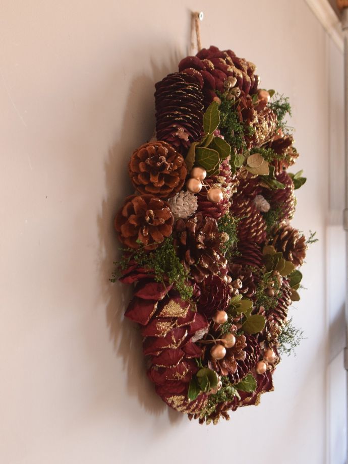 クリスマスリースを横から見ると