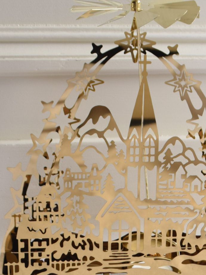 クリスマスのディスプレイを楽しむ雑貨