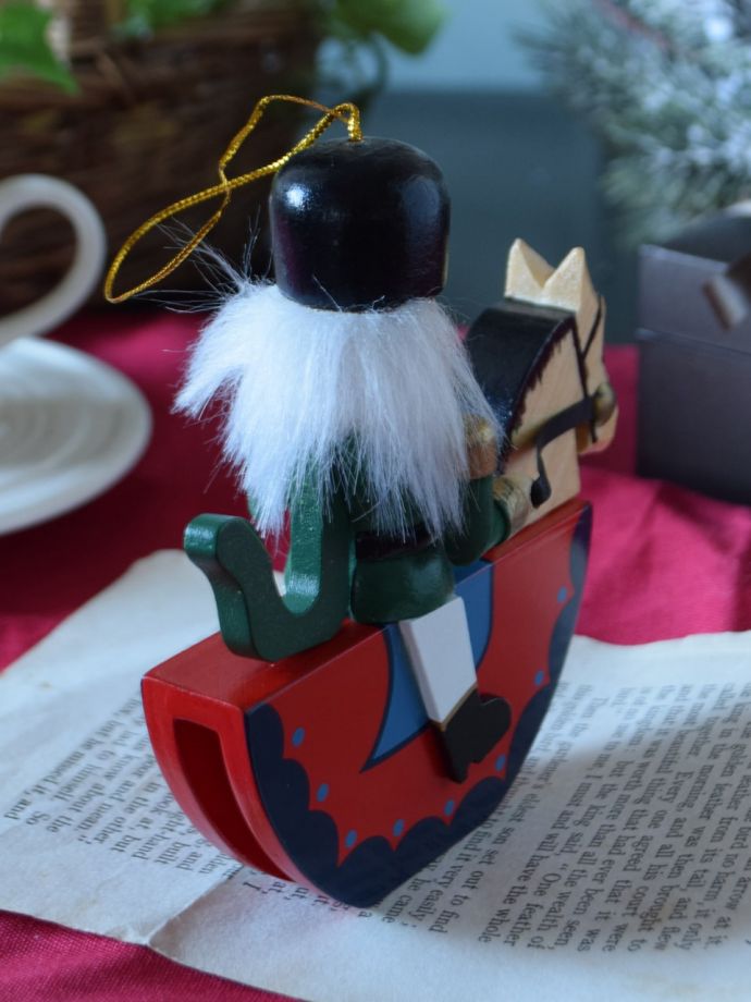 くるみ割り人形の後ろ姿