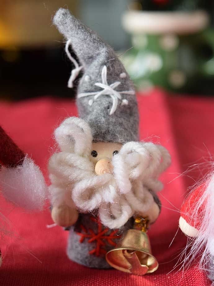 小さくて可愛いサンタクロース