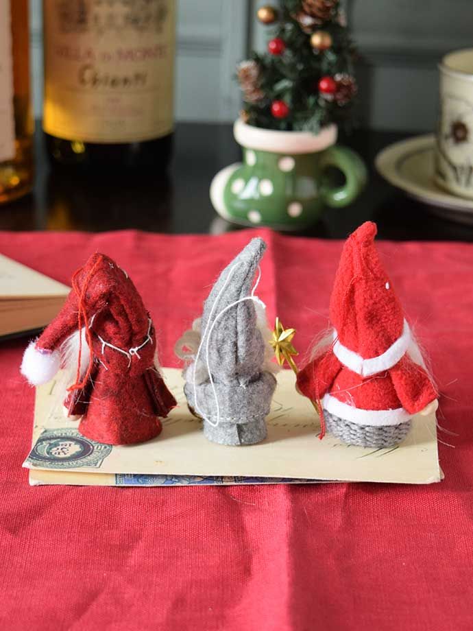 可愛いサンタのオーナメント