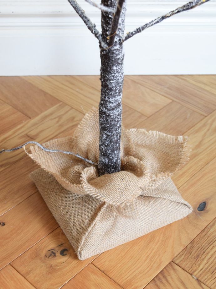 クリスマスツリーの土台