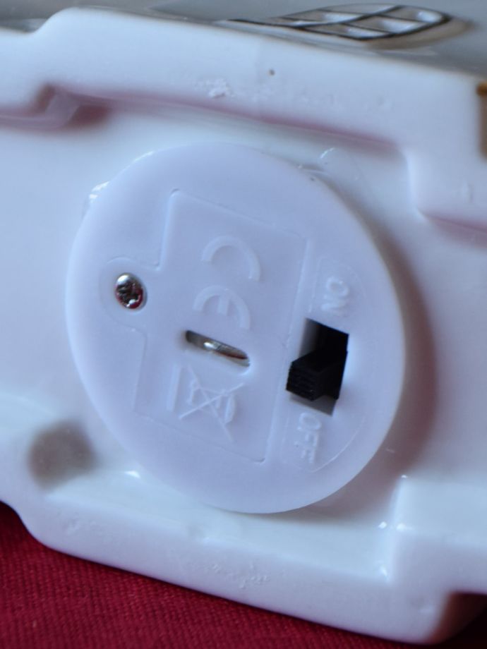 ボタン電池付き