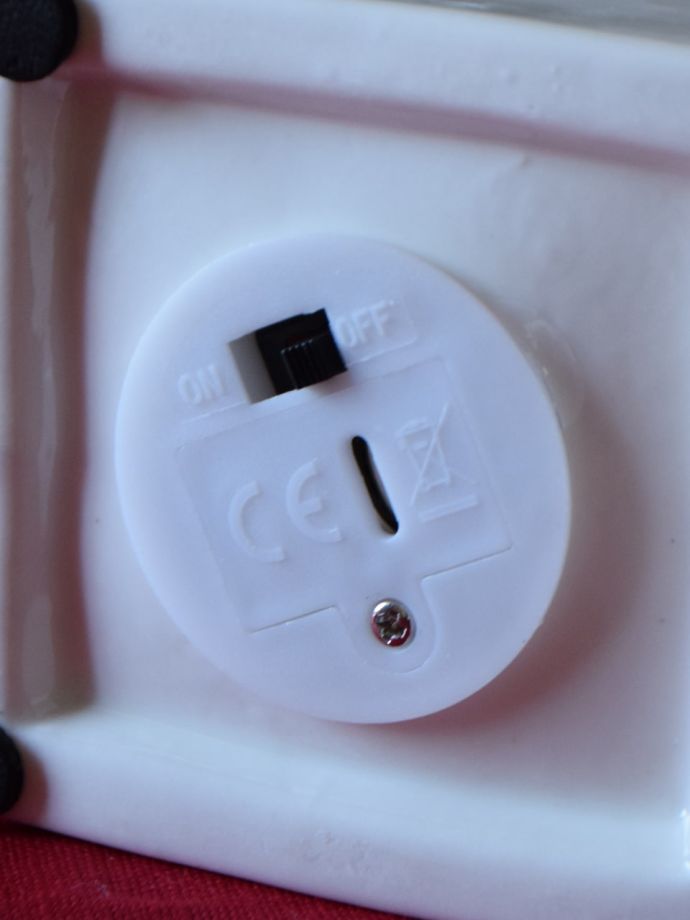 ボタン電池付き