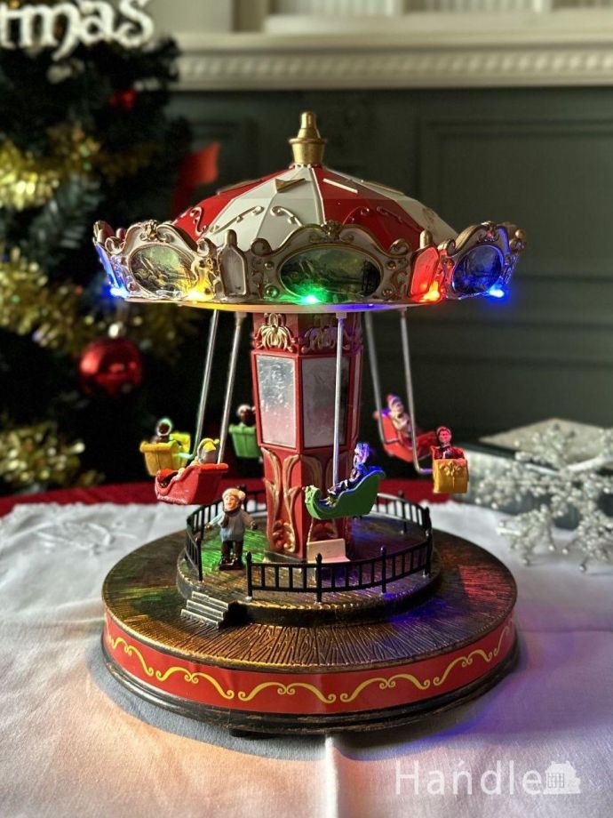 ライトが付いたブランコ遊具