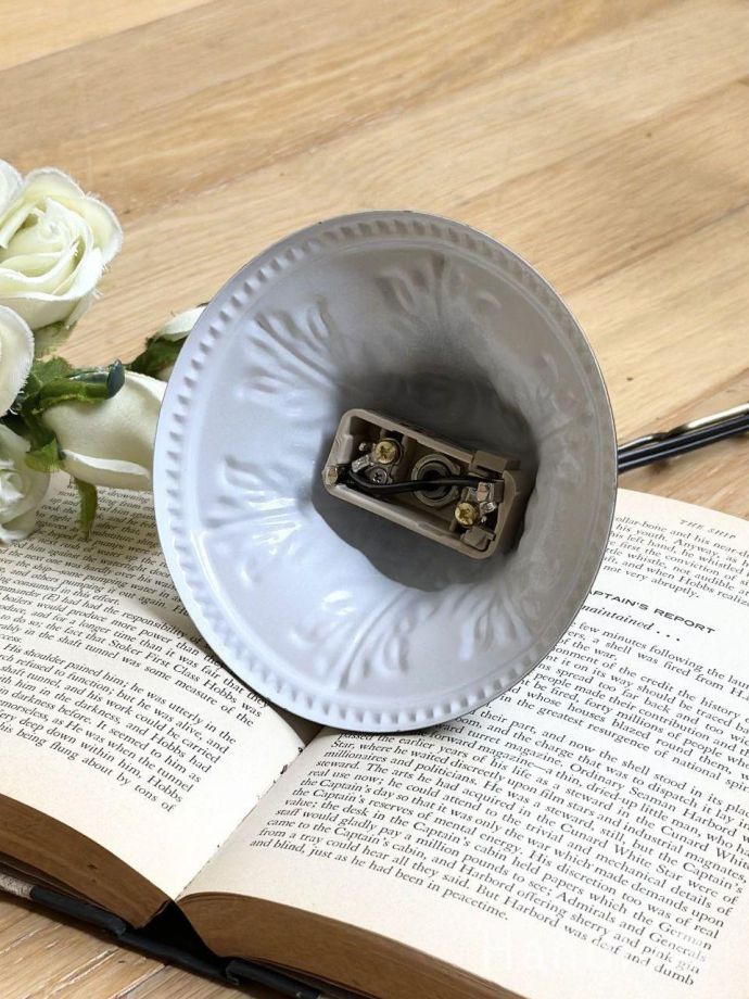 シャンデリア　照明・ライティング　5灯シャンデリア/BR　簡単に取り付け出来ます自分でも取り付け出来る引っ掛けシーリング仕様になっているので簡単に取り付けが出来ます。(cr-544)