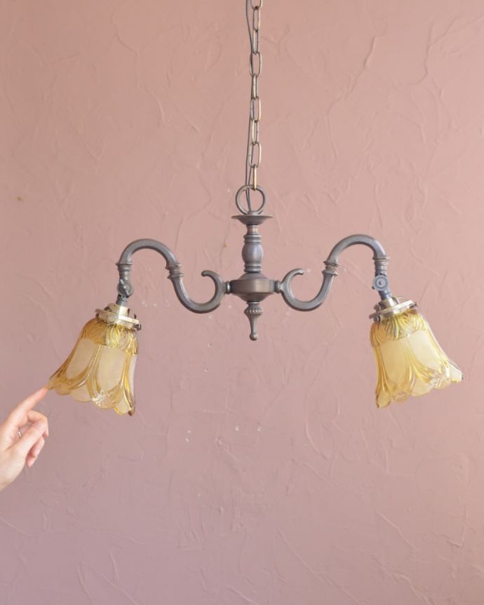 シャンデリア　照明・ライティング　アンティーク風シャンデリア（アンティーク色・2灯・電球なし）　(cr-546-a)