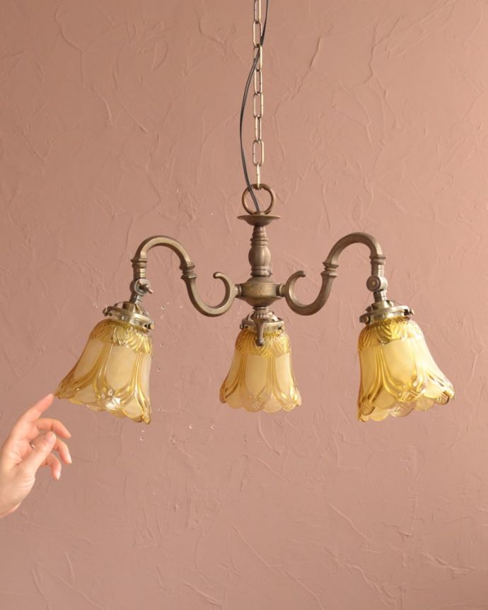 シャンデリア　照明・ライティング　アンティーク風シャンデリア（アンティーク色・3灯・電球なし）　(cr-547-a)