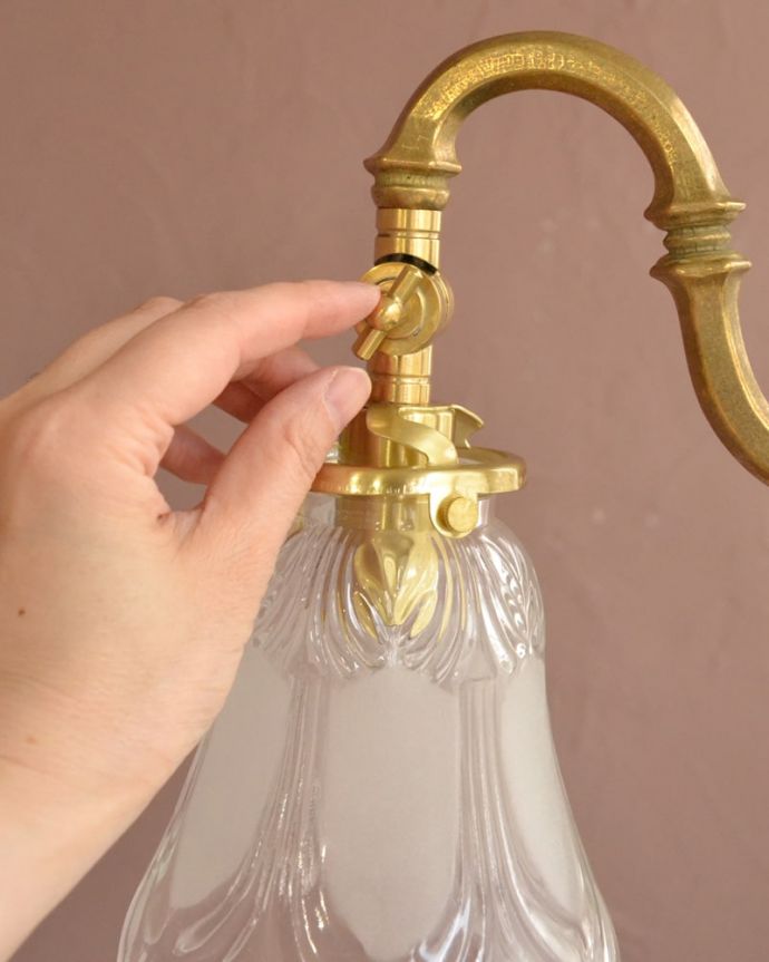 シャンデリア　照明・ライティング　アンティーク風シャンデリア（3灯・電球なし）　(cr-547-g)