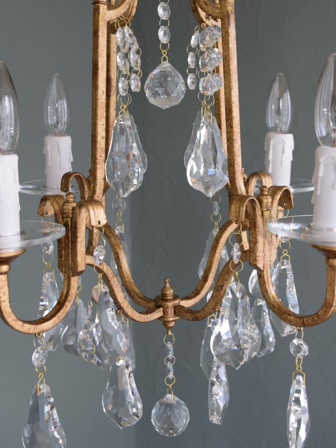 アンティーク調のフォルム