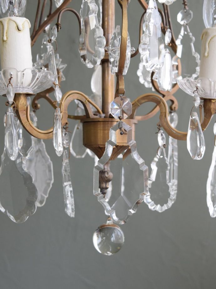 アンティーク調照明の装飾