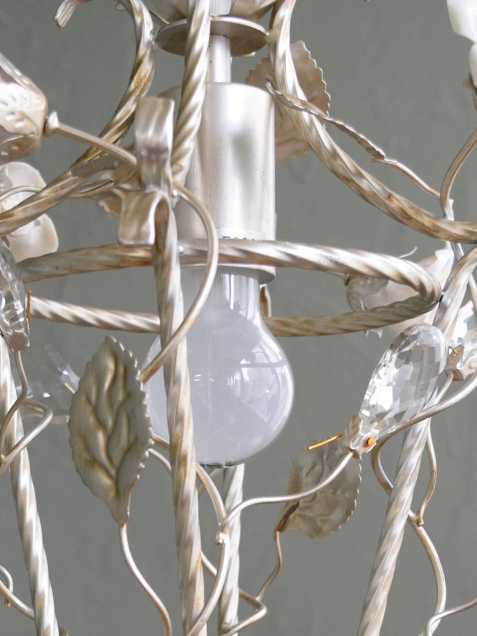 LED電球が使えるシャンデリア