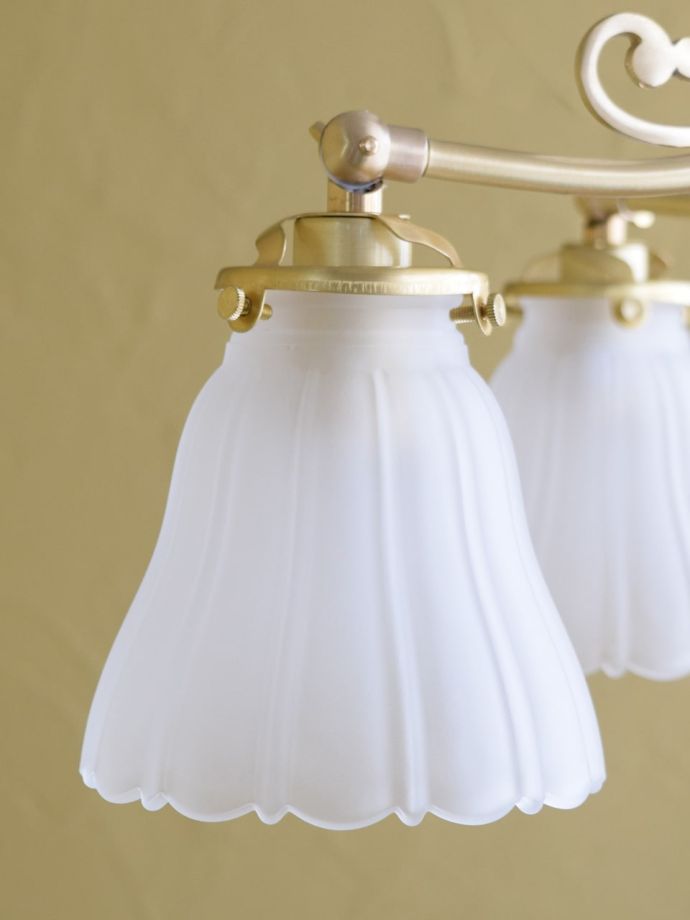 シャンデリアのガラスシェード