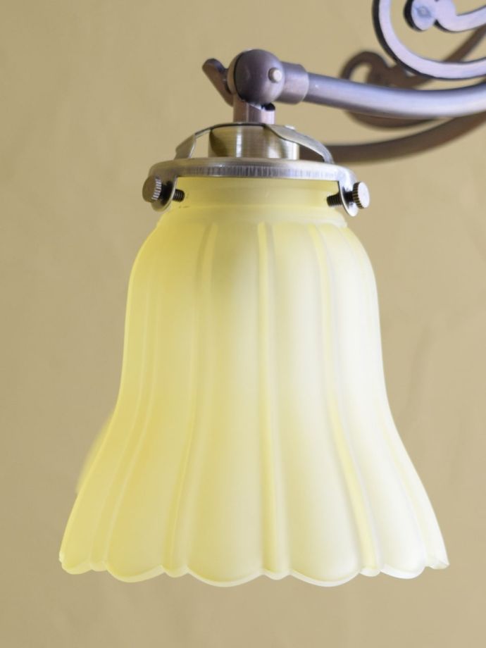 シャンデリアのガラスシェード