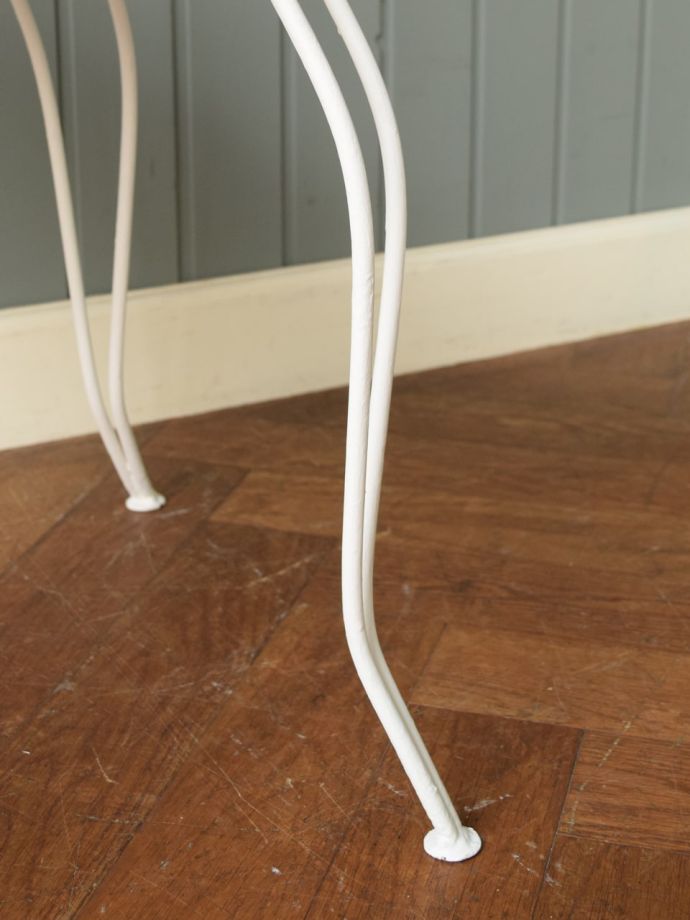 ガーデンチェアの脚